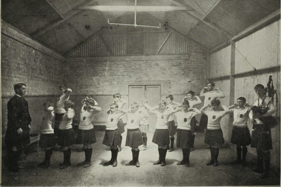 St. Enda’s Gymnasium Class Courtesy of the National Library Ireland’s 1916 Exhibition