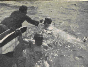 Walter feeding Jabez Wolffe during Channel attempt