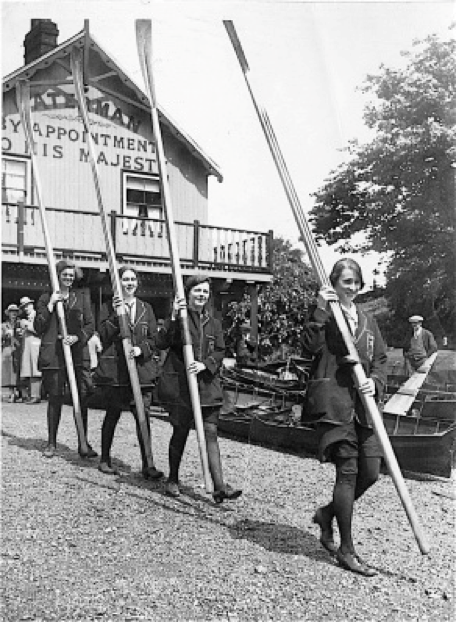 Image- Rowers from an unknown club leaving Green’s Boat House for the river, c.1930 (© River & Rowing Museum, Henley on Thames)