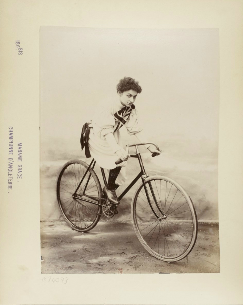 A photo of Clara Grace taken by the French sports photographer Jules Beau while she was in France in 1896. Source: Bibliothèque nationale de France (BnF).
